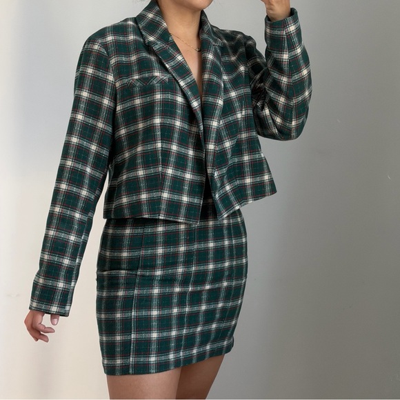 Matching set - Picture 1 of 1